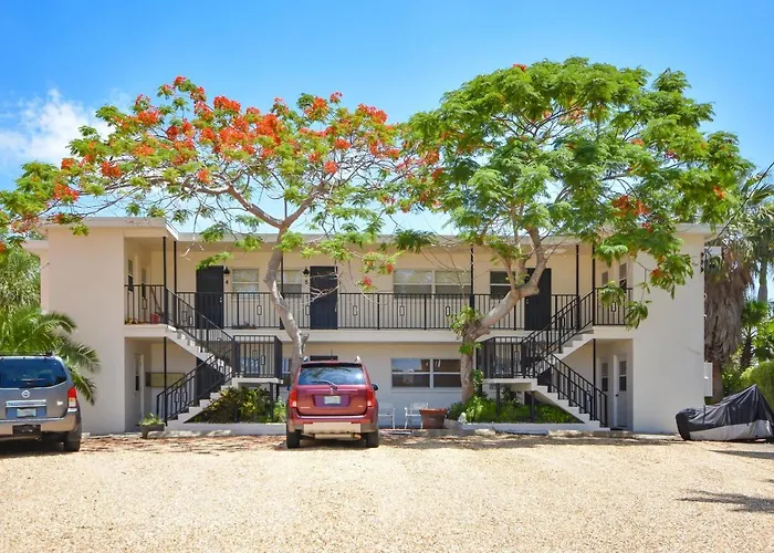 Bay Watch Apts Apartment *