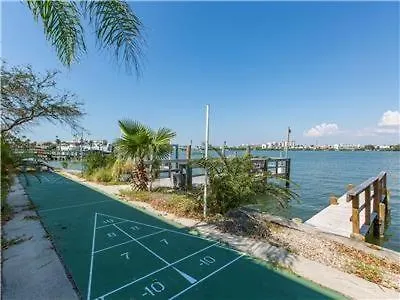 Apartment Bay Watch Apts Clearwater Beach